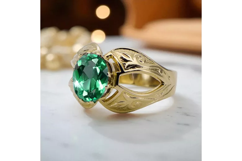 14K Yellow gold Emerald Ring Vintage style vrc135y